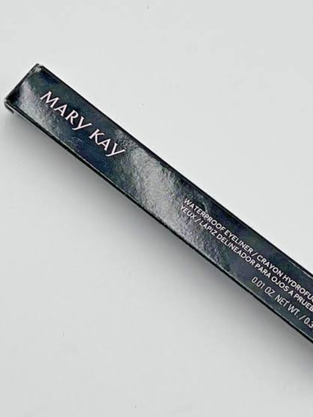 NIB Mary Kay Waterproof Eyeliner Pencil - Black - 0.01 oz / 0.3g